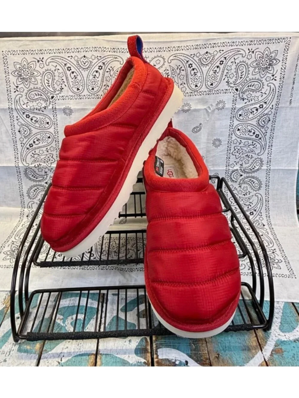 UGG Tasman LTA Red Nylon/Shearling 3M Thinsulate Slip On Slippers Mens 9 Worn 1X